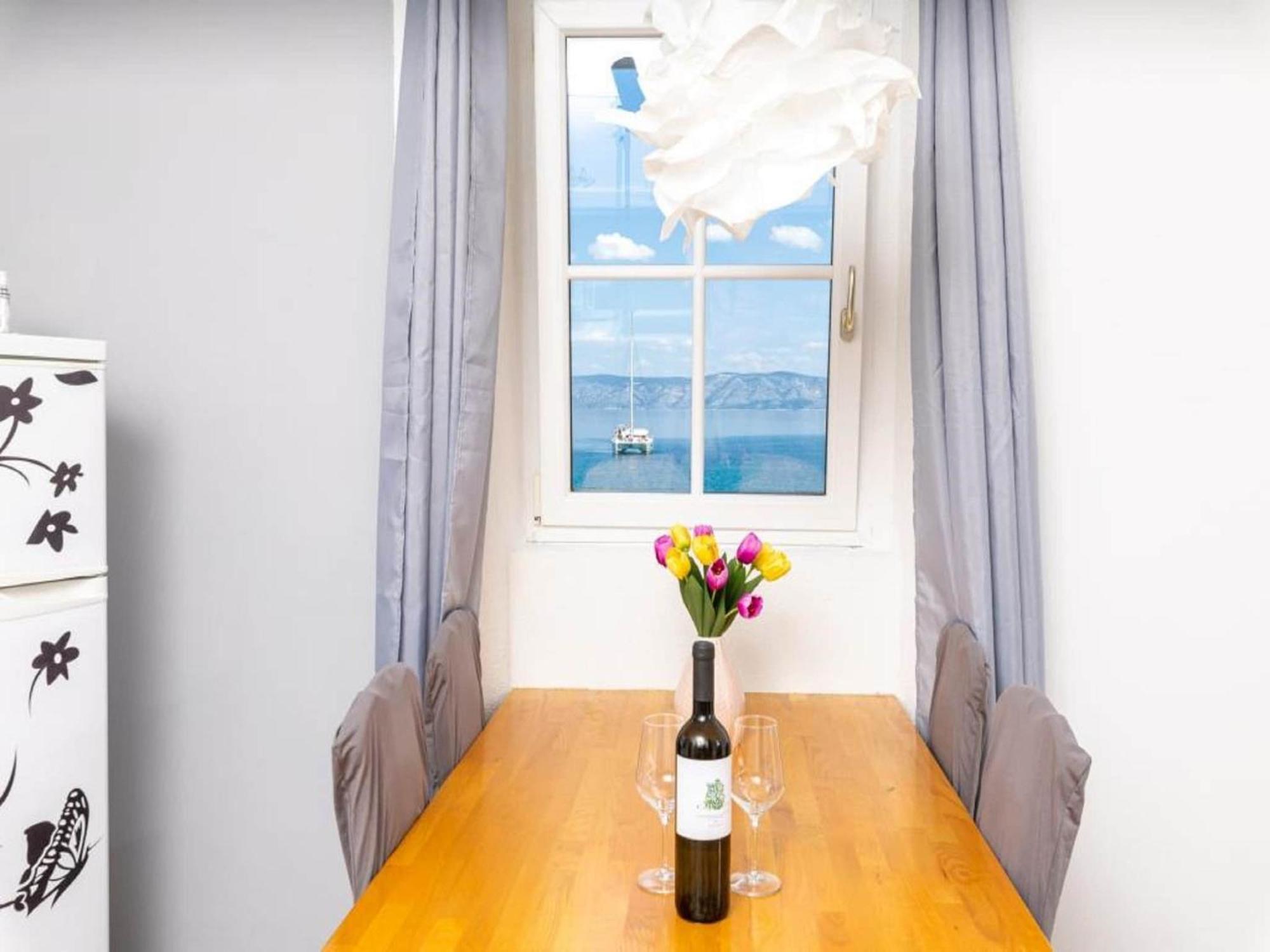 Vela Stiniva - Two Bedroom With Sea View And Terrace Apartment